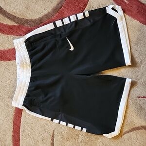 Nike Boys Youth L Athletic Shorts